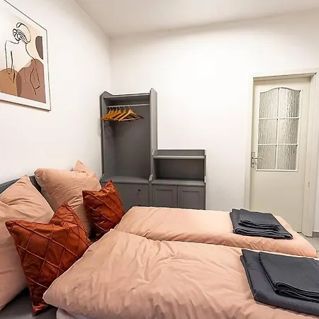 Loft Mit Billard-tisch Und Ps4 Apartment *