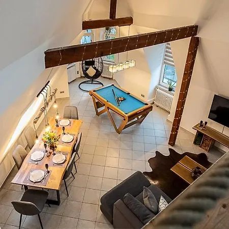 Loft Mit Billard-tisch Und Ps4 * Wuppertal