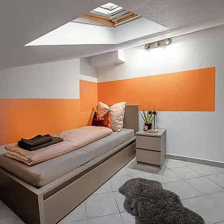 Loft Mit Billard-tisch Und Ps4 * Wuppertal