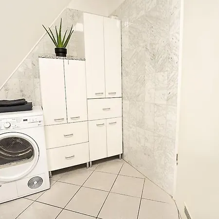 דירה Loft Mit Billard-tisch Und Ps4 *