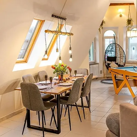 Loft Mit Billard-tisch Und Ps4 *