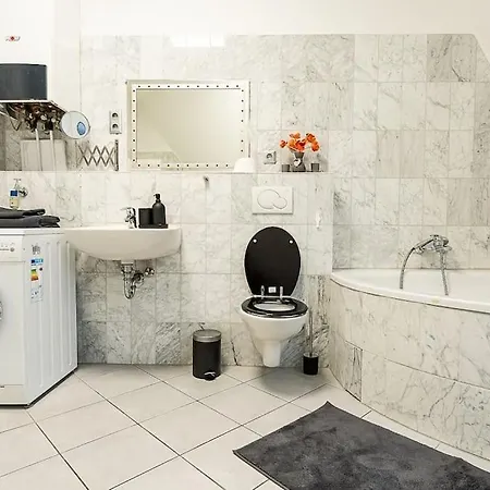 דירה Loft Mit Billard-tisch Und Ps4 וופרטל