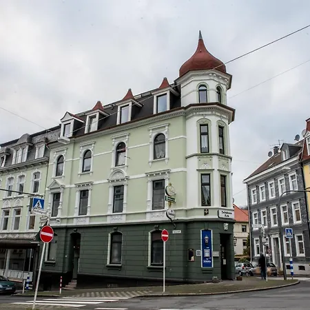 Loft Mit Billard-tisch Und Ps4 Apartment Wuppertal