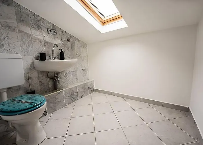 Loft Mit Billard-tisch Und Ps4 Wuppertal