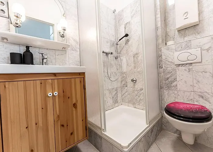 Loft Mit Billard-tisch Und Ps4 *