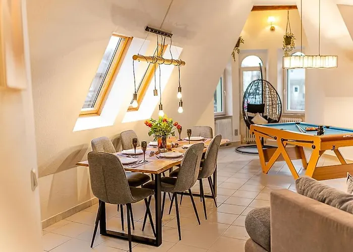 Loft Mit Billard-tisch Und Ps4 *